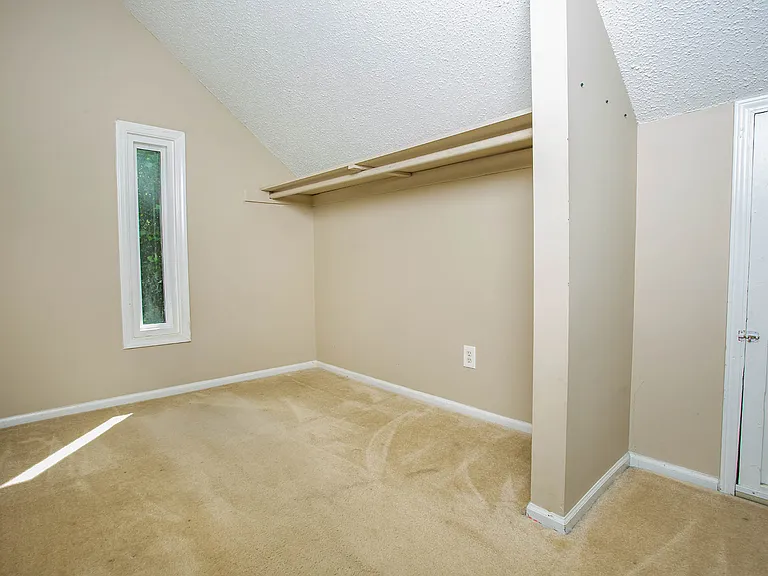 4641 Anastasia Ct SE — Photo 21