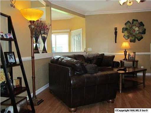 4th image of 13618 Boca Cir SE