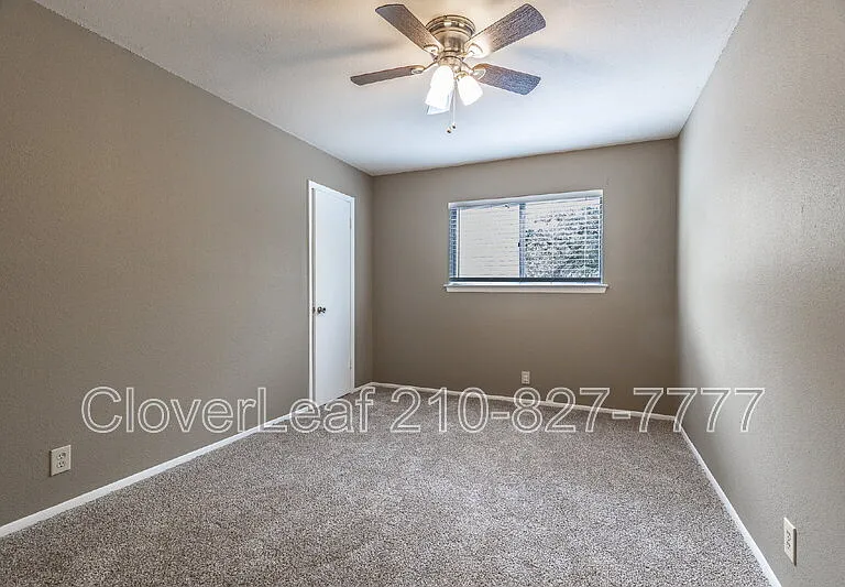 6026 Bloomwood St — Photo 31