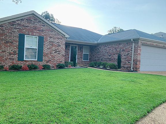 3rd image of 2036 Cribbs Mill Cir