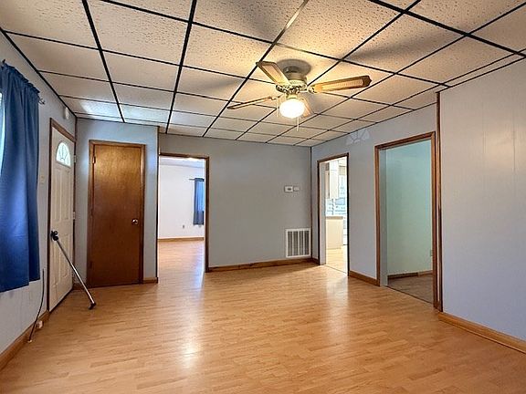 3rd image of 134 N 2nd St