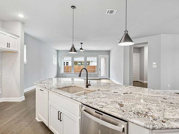 The Roseville - Kitchen