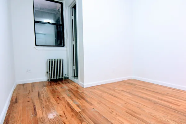 Rented by Voro, LLC | media 29