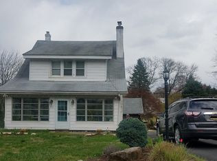 21 Northwood Rd, Newtown Square, PA 19073