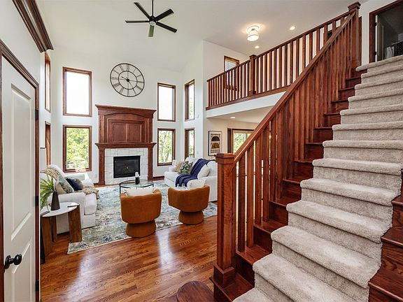 2nd image of 3405 NW Boulder Brook Pl