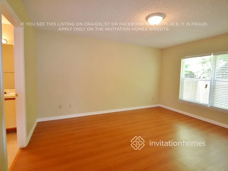 320 Cello Cir — Photo 5