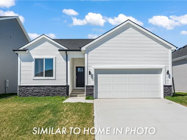 2232 Chan Dr, Adel, IA 50003