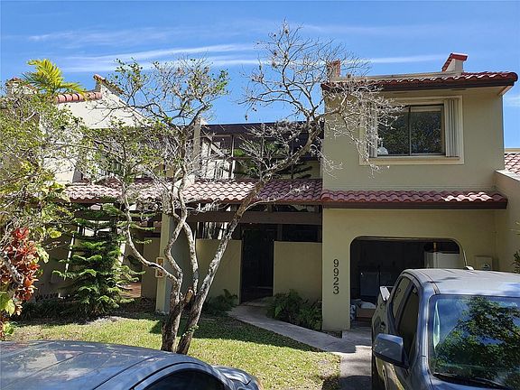3rd image of 9923 Costa Del Sol Blvd #B-107