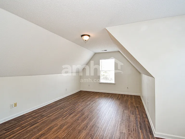 4288 Genevieve Dr — Photo 14