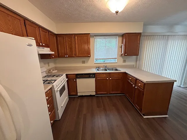 1400 Springleaf Cir SE — Photo 7
