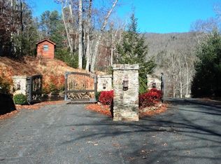 151 Mountain Heritage Dr, Sylva, NC 28779