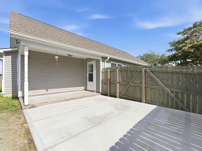 110 Grist Mill Dr — Photo 28