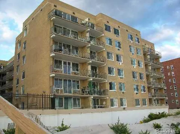 650 Shore Rd APT 1Q, Long Beach, NY 11561