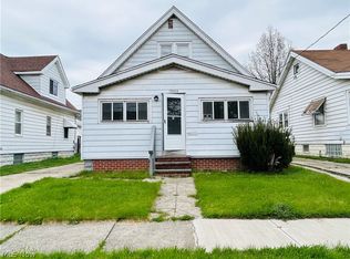 19509 Chickasaw Ave, Cleveland, OH 44119