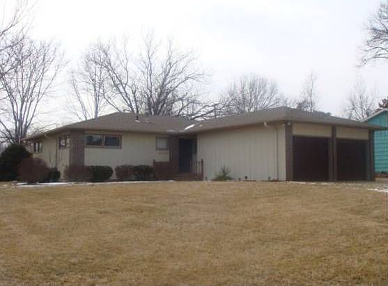 1st image of 2030 Lynwood Dr