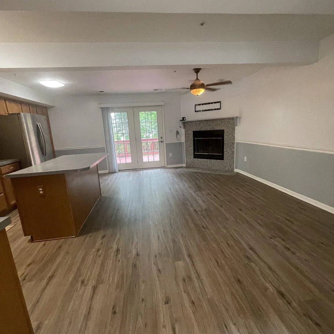 3 bed, 3.5 bath, 1920 sqft, $2,050 — Photo 4