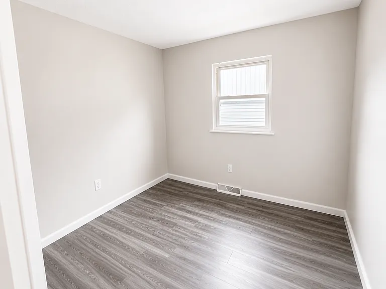 2640 Milverton Way — Photo 7