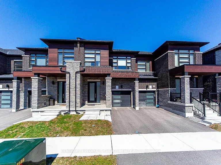 162 Ogston Cres — Photo 2