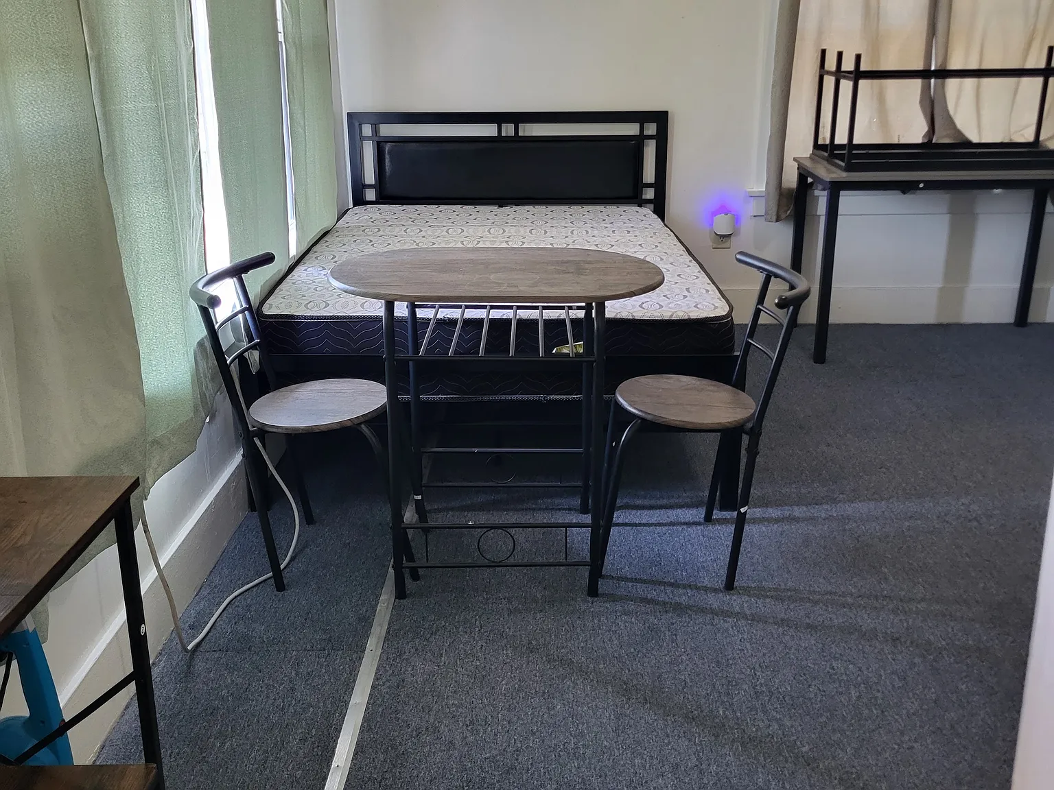 1 bed, 225 sqft, $995 — Photo 3