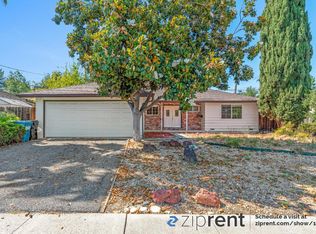 420 Giannini Dr, Santa Clara, CA 95051