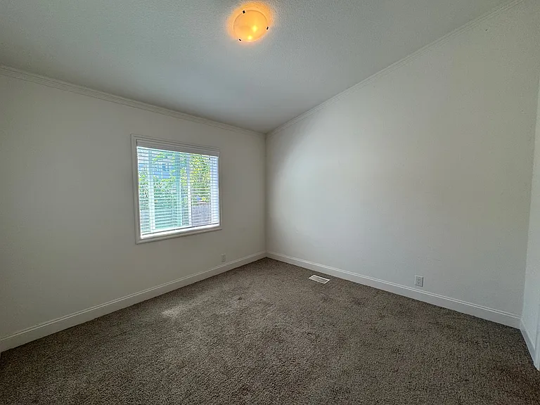 1415 Sherman St — Photo 14