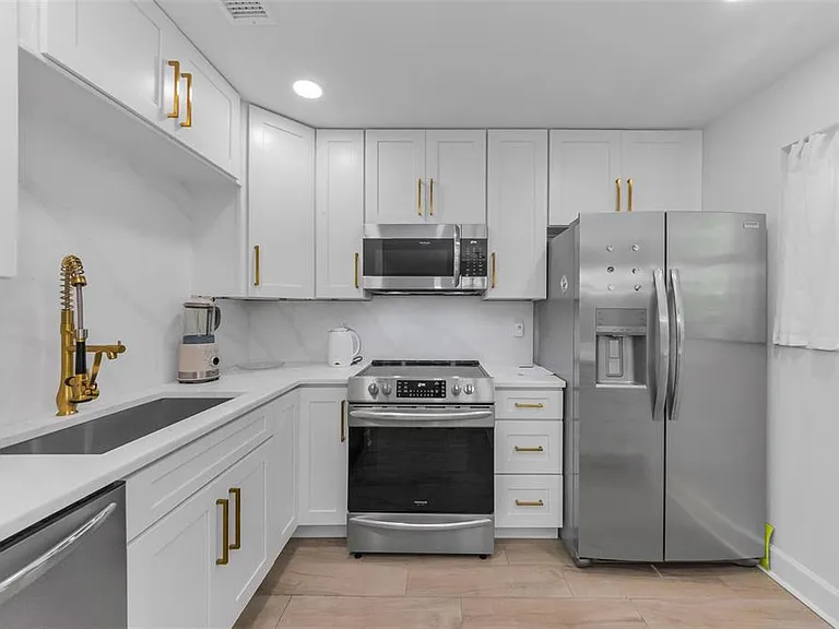 2700 Bayshore Blvd #5210 — Photo 14