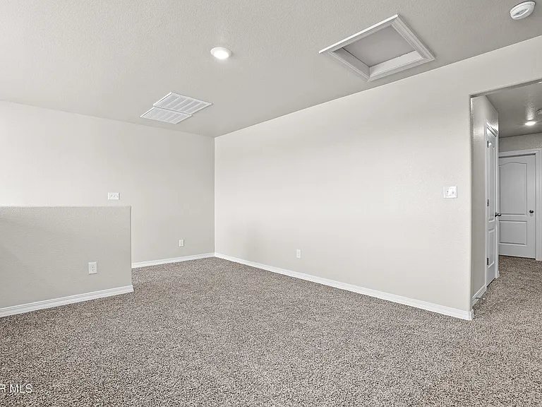7437 Schweitz Ct — Photo 6