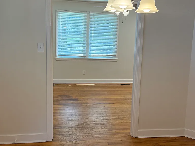 1700 N Grant St — Photo 12