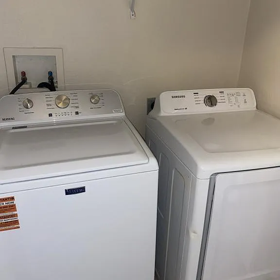 305 Chiquita Ct — Photo 20