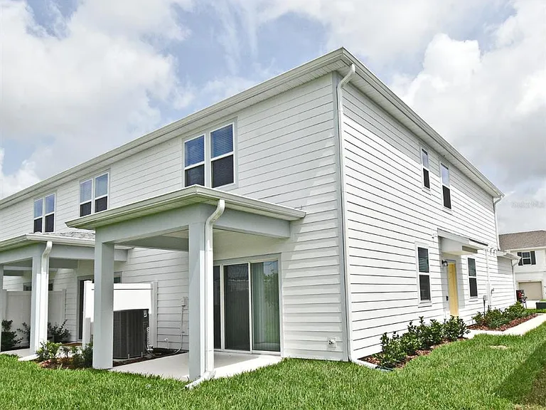 3101 Emerald Acres Ln — Photo 5