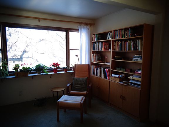 Reading area