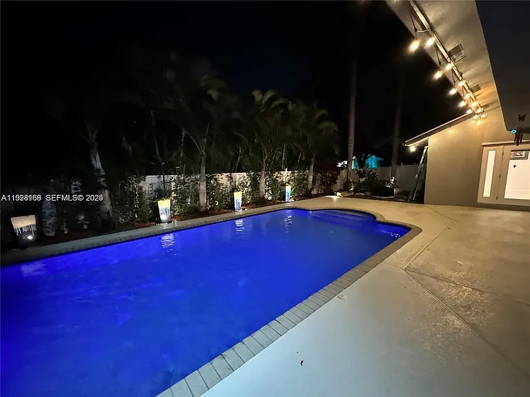 8965 SW 59th Ct — Photo 28