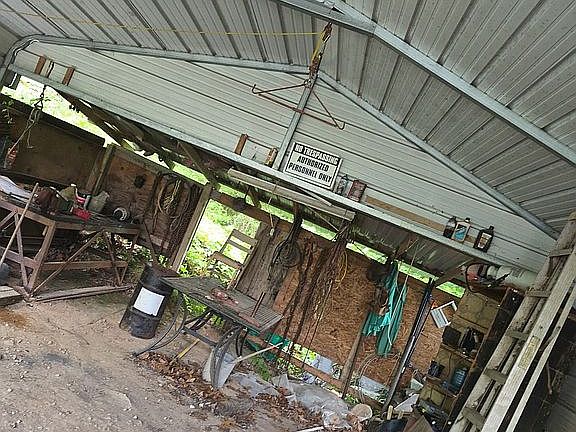 Double carport