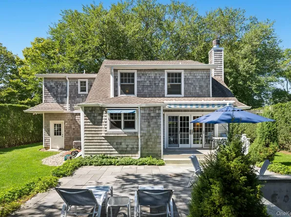200 Little Plains Road, Southampton, NY 11968