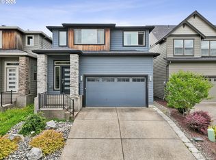 15963 SE Tallina Dr, Damascus, OR 97089