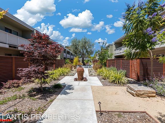 3rd image of 457 Acalanes Dr APT 10