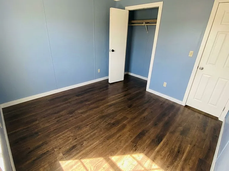 309 Inwood St — Photo 8