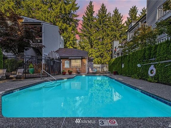 2nd image of 1011 156th Ave NE Unit C119