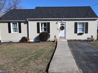 113 Hillcrest Dr, Fredericksburg, VA 22401