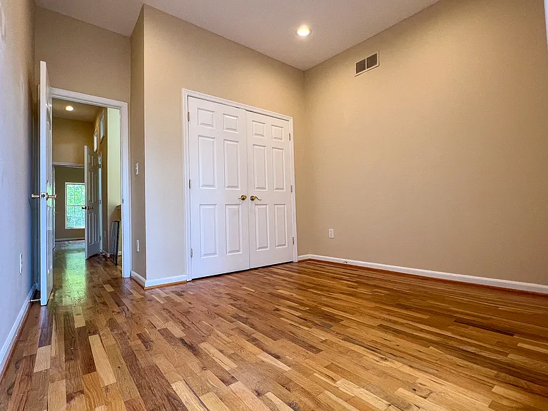 1463 Woodall St — Photo 17