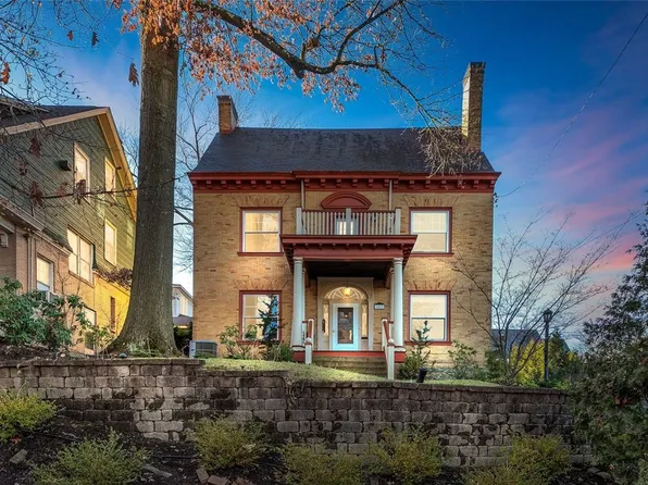 1422 Wightman St, Pittsburgh, PA 15217