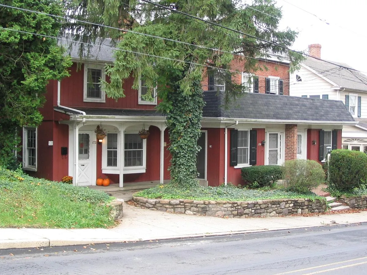 174 N Broad Street — Photo 1