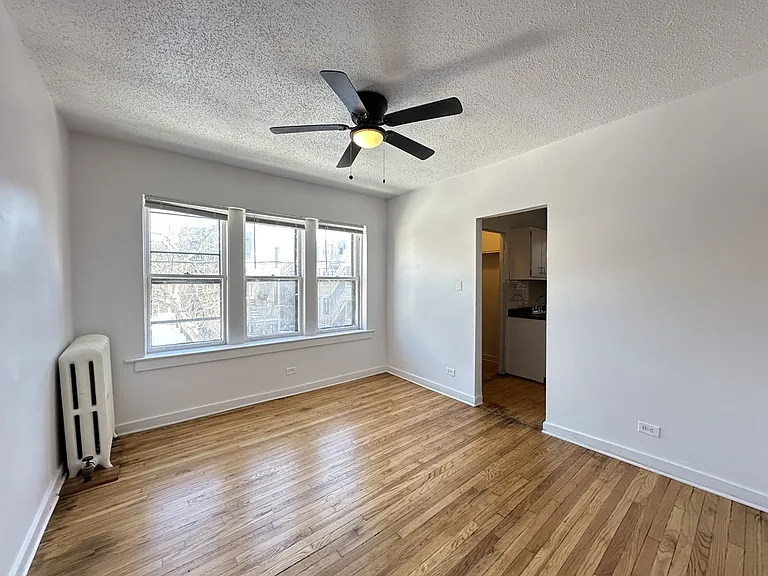 7147 S Constance Ave #E3 — Photo 6