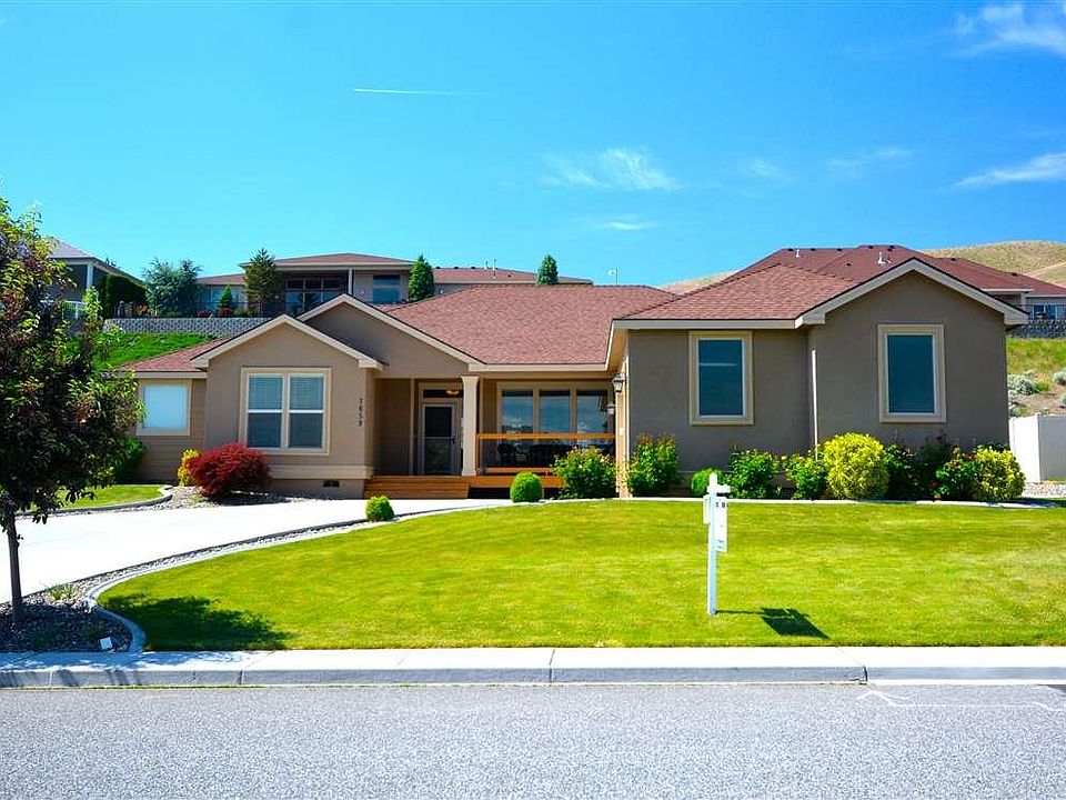 1st image of 1659 Meadow Hills Dr
