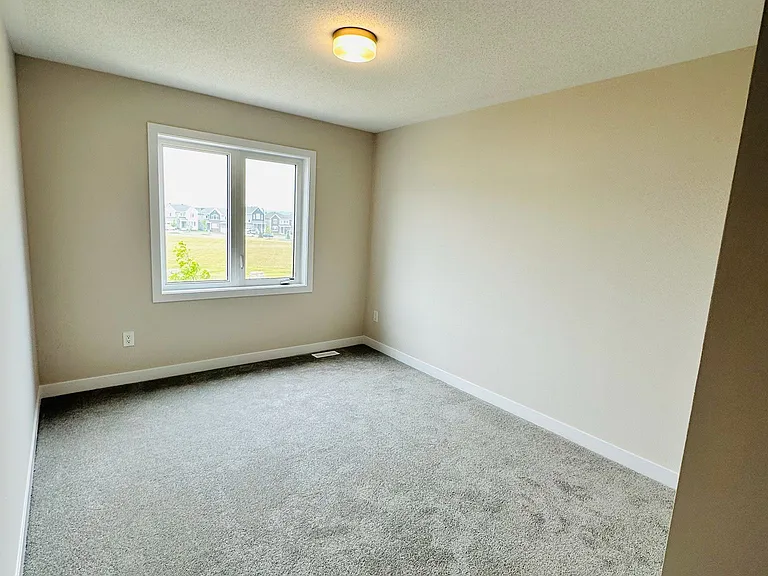 322 Canadensis Ln — Photo 12
