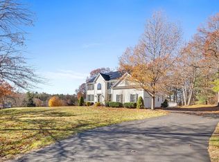 25 Glen Rd, Hopkinton, MA 01748