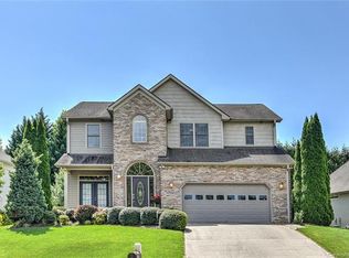 41 Driftstone Cir, Arden, NC 28704