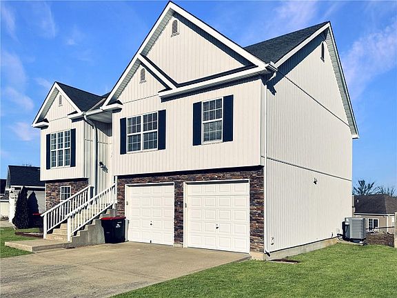 4th image of 1219 Wildflower Rd