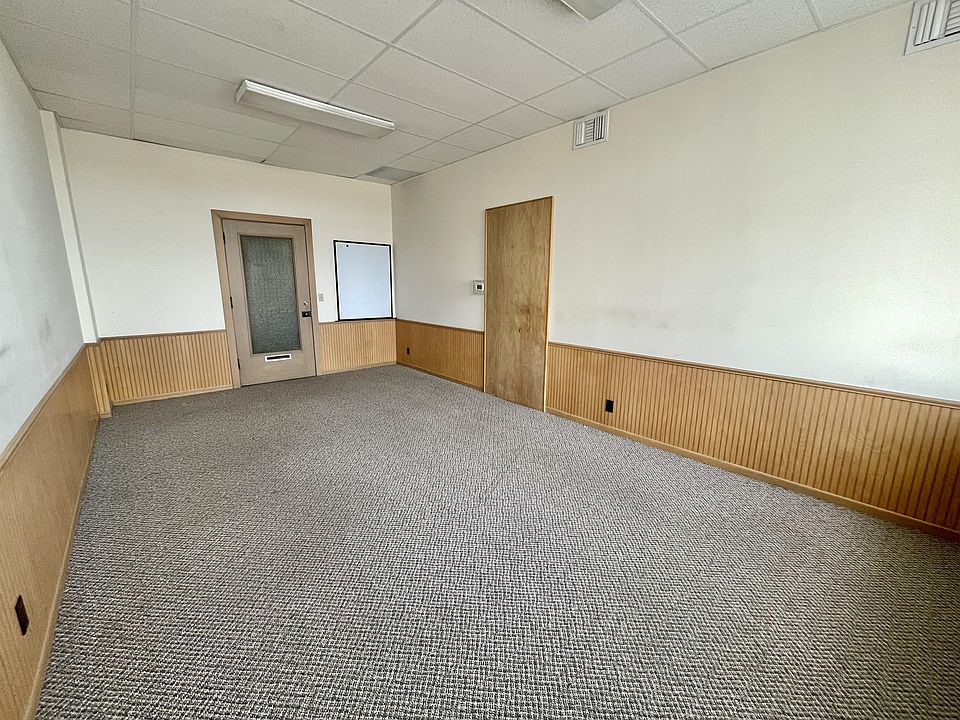 1st image of 1800 3rd Ave Ste 408