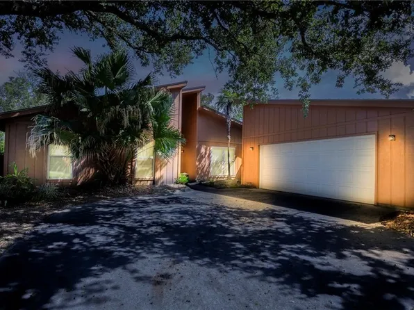 213 Surrey Dr, La Place, LA 70068